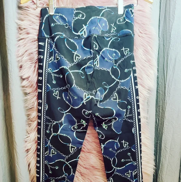 Victoria’s Secret Sport "Chain💚 Link" Leggings**M** - Picture 2 of 5